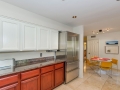 05Kitchen02