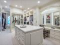 Her-Master-Closet02-min